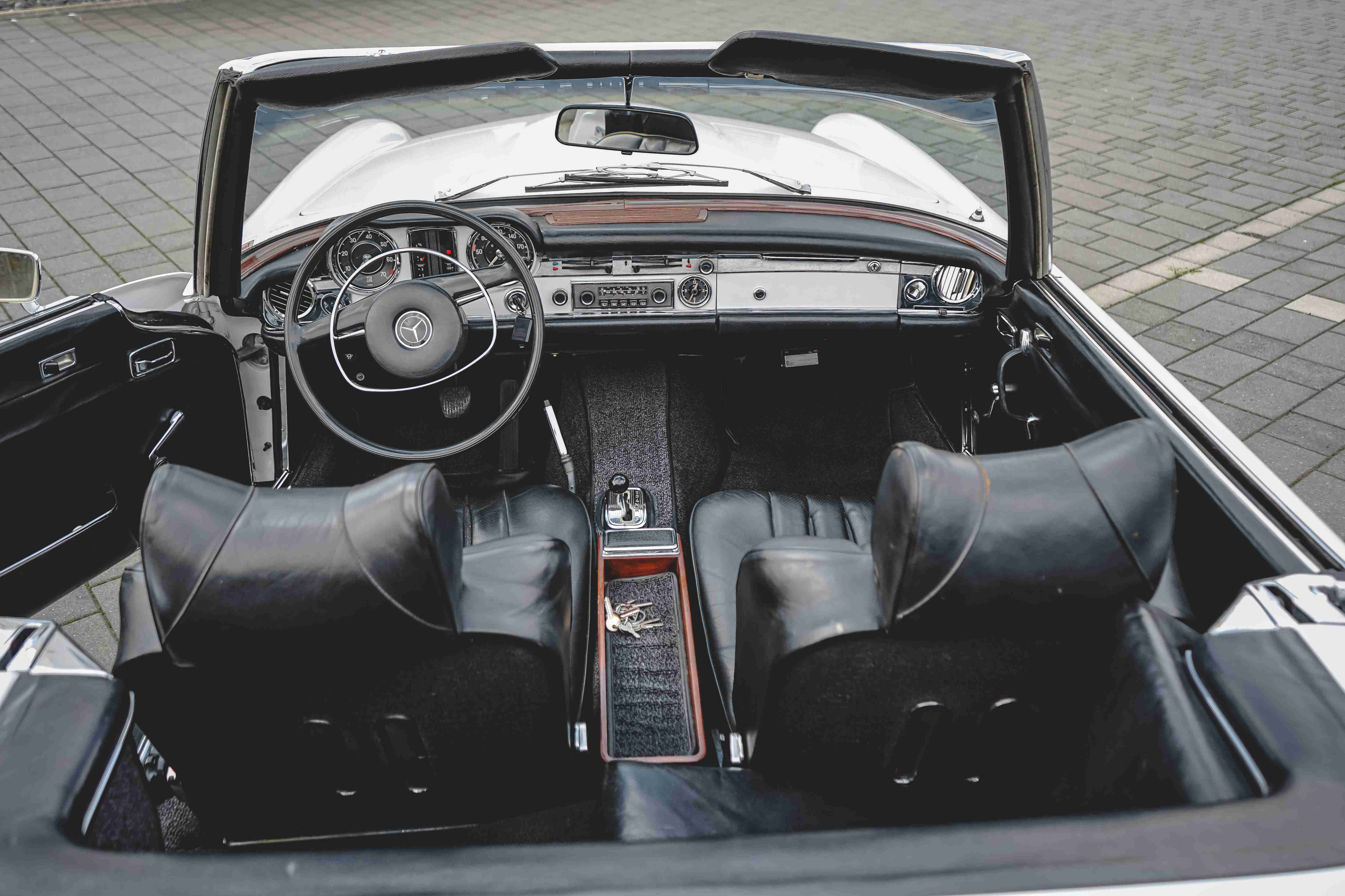 Mercedes 280 SL Pagode