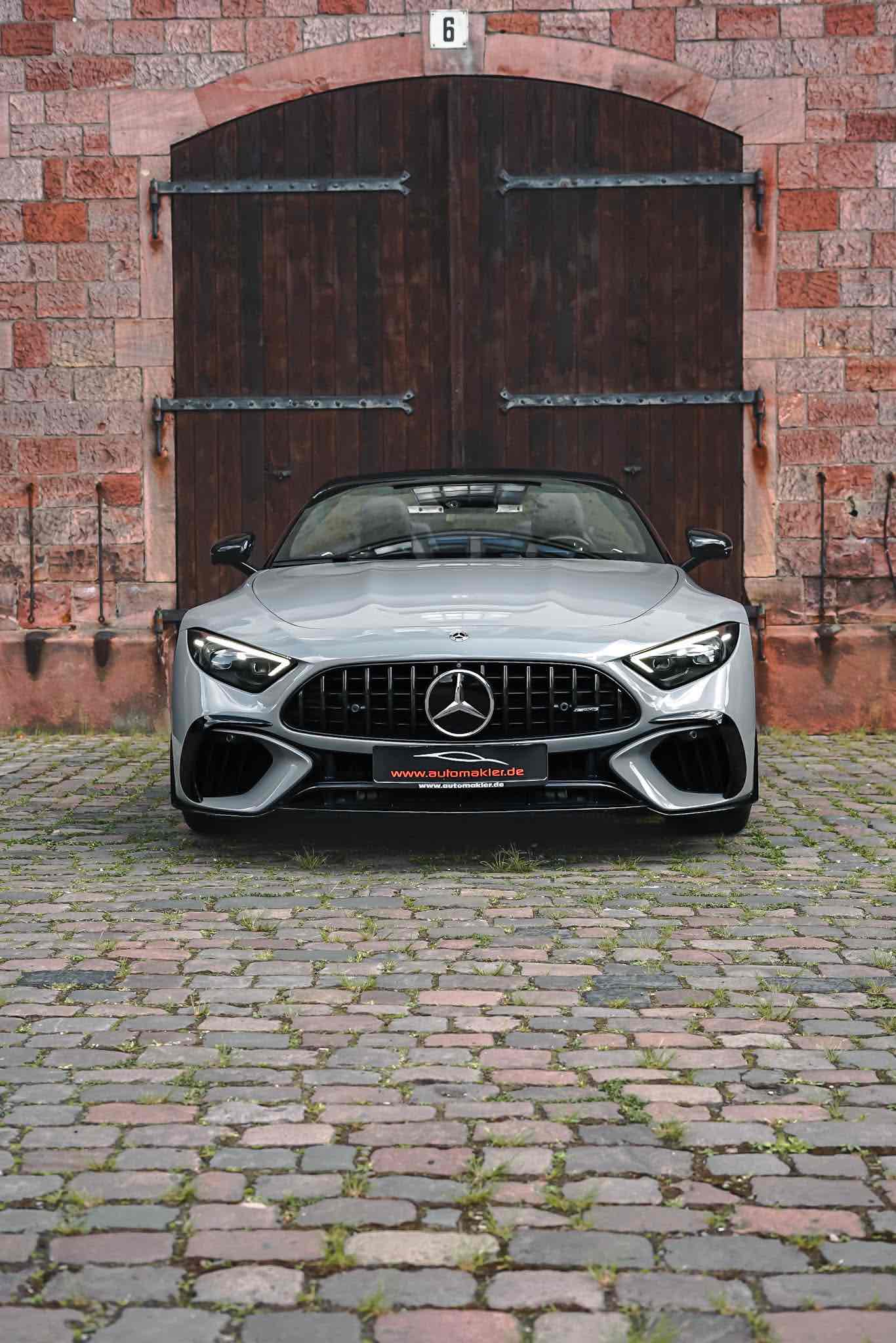 Mercedes SL 63 AMG